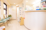 谷口歯科 新宿区 明るく清潔感のある待合室