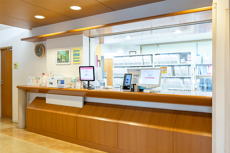 長門クリニック 足立区 スタッフの温かさが治療の不安を和らげてくれる