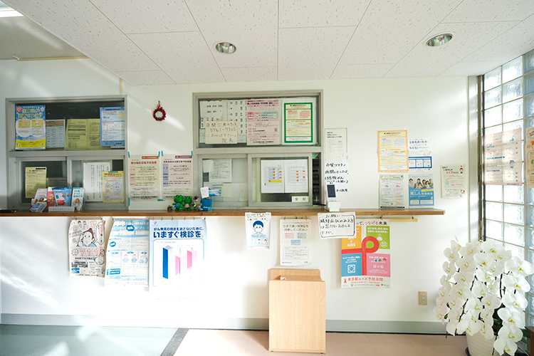 佐川医院 品川区 内科、小児科、胃腸内科を標榜。幅広い年齢層の患者が訪れる