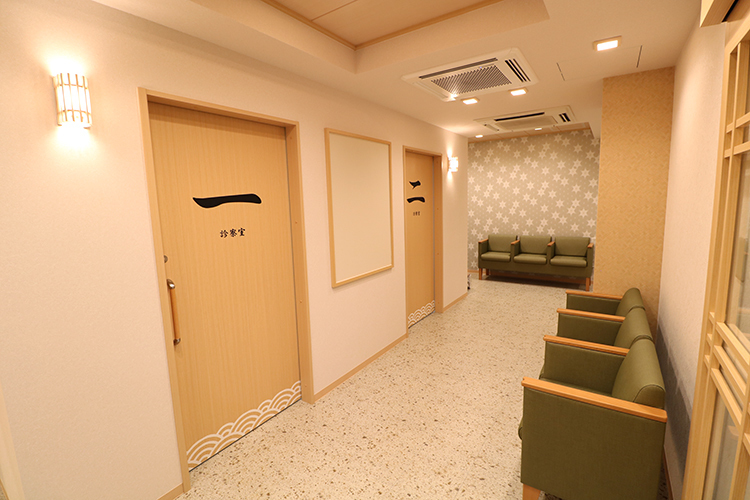 日本橋人形町整形外科 中央区 内装は日本らしさにこだわっている