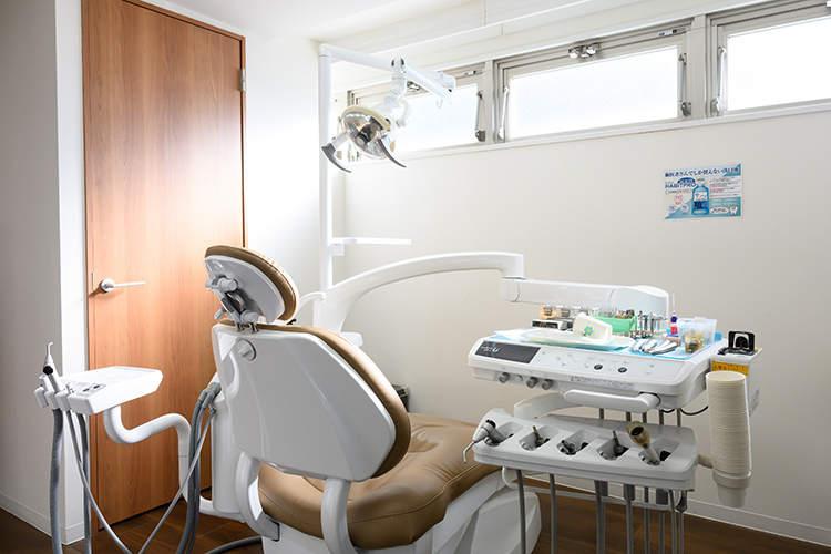 ザ・ホワイトデンタルクリニック 船橋院 船橋市 診療室は、2つ用意。すべて個室での治療を行う