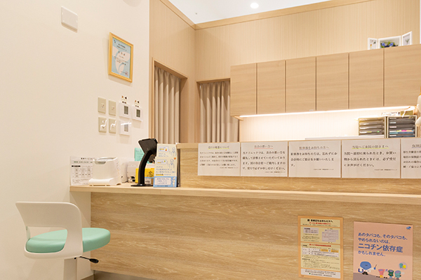 たなかだて内科・呼吸器内科クリニック 町田市 スタッフの対応も丁寧で笑顔で迎えてくれる