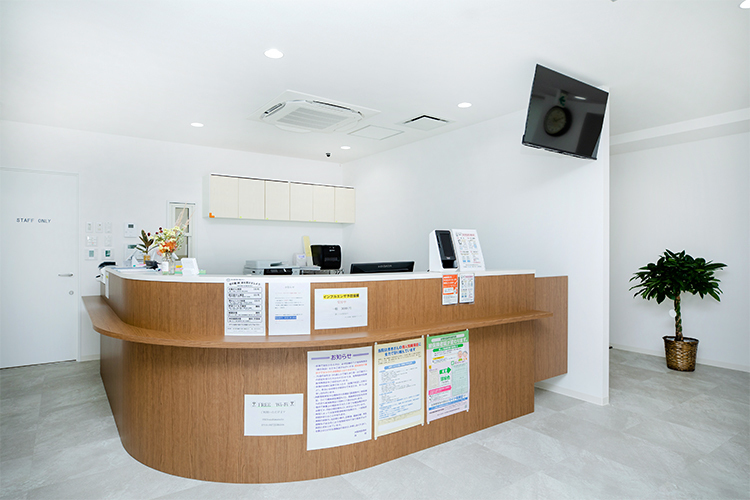 みしま内科・糖尿病クリニック 泉大津市 看護師、管理栄養士、受付スタッフとのチーム医療で取り組む