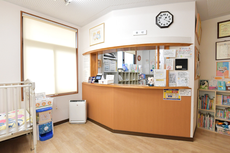 杉原小児科内科医院 尼崎市 子育てを経験したスタッフも多く院内でも安心して過ごせる