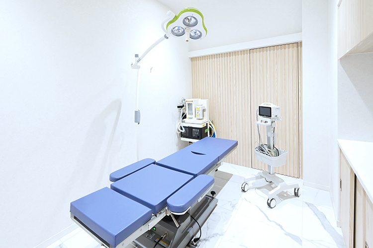 なんばにしわき形成・美容クリニック 大阪市浪速区 外傷やニキビ治療、眼瞼下垂症やしみのケアなど幅広く診療を行う