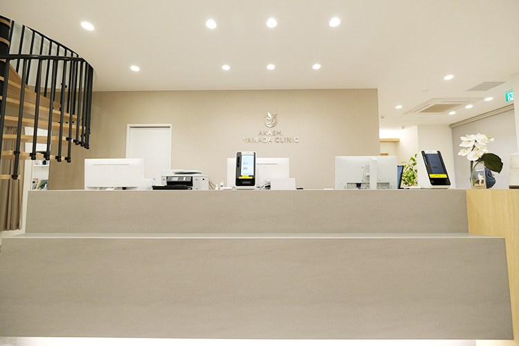 明石やまだ内科歯科クリニック 明石市 医師と歯科医師が連携。口腔内を含め全身の不調を相談可能