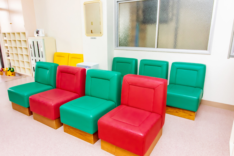 医療法人 丹生医院 大阪市西区 長年、地域の医療を支えてきた歴史あるクリニックだ