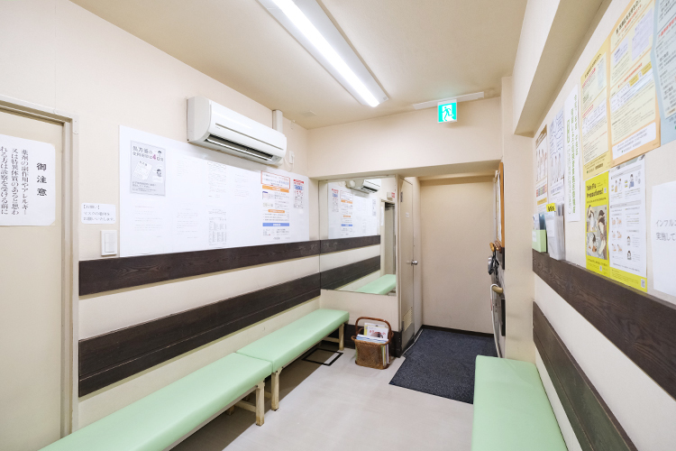 鈴木整形外科 中央区 痛みの背景を踏まえ、患者視点での診療を大切にしている