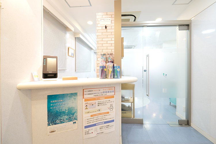 さくま歯科クリニック 荒川区 長年の経験を持つスタッフが常駐し、こまやかにサポートする