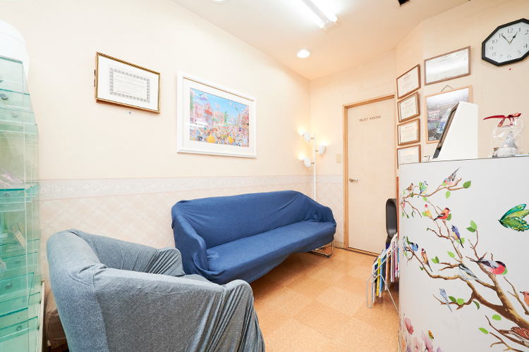 宮下歯科クリニック 中野区 優しく温かな雰囲気の院内に心も和む