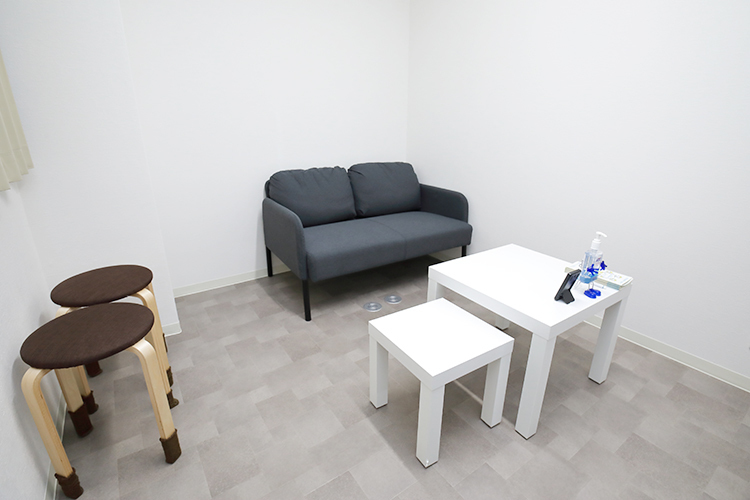 ことり在宅クリニック 豊中市 患者、家族とのコミュニケーションを重視した上で診療する