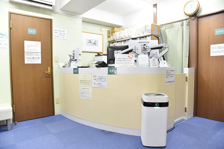 狛江のんびりクリニック 狛江市 空気清浄機やサーキュレーターの設置で衛生面にも配慮