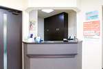 Q's dental clinic 春日部市 院内はカフェのような落ち着いた空間