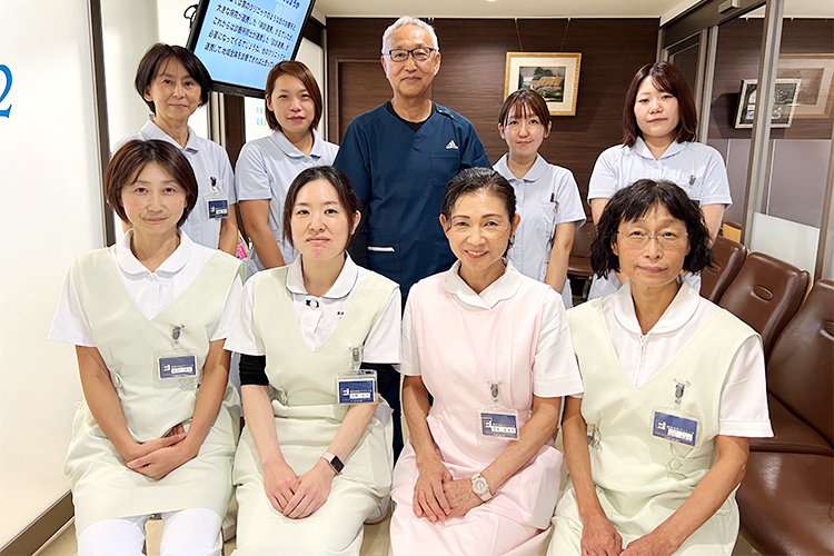 福西内科クリニック 川崎市高津区 スタッフ同士の連携は抜群。親切な対応を心がけている