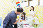 田奈ファミリー歯科・こども矯正歯科 横浜市青葉区 子どもの治療専用のユニットも用意し、受診しやすい工夫を凝らす