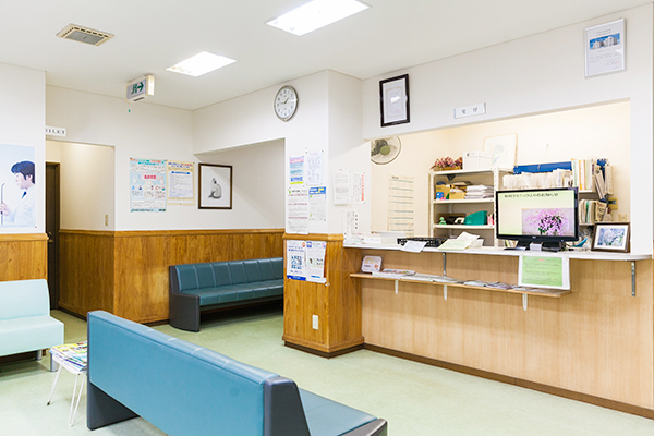 竹村クリニック 相模原市南区 スタッフが明るく迎えてくれる