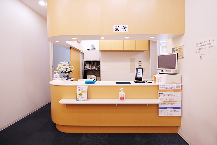 医療法人こんどう耳鼻咽喉科クリニック 大阪市東成区 スタッフが明るく対応してくれる