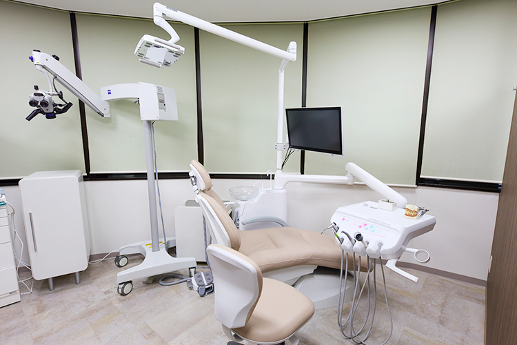 ワイズデンタルオフィス 町田市 患者の立場に寄り添った丁寧な診療を行う