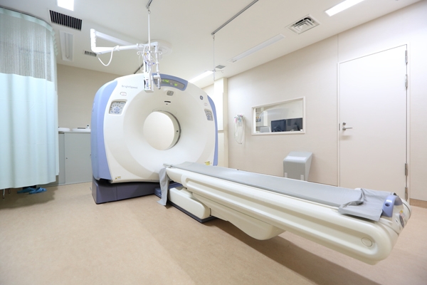 同時に処置も行うことができるMRI 28105 ma 3 1415190883