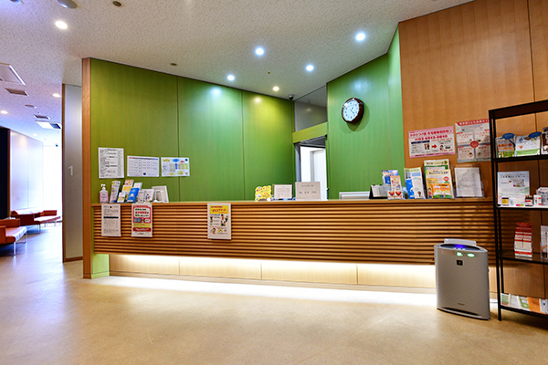 健康相談の窓口として、多くの患者を受け入れている 320190801 3
