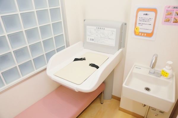 個室の授乳室も完備 23862 ma 3 1450168326