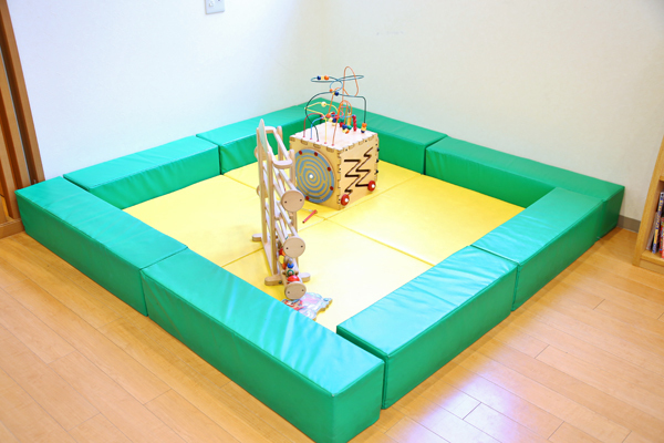 キッズスペースもあるので子ども連れの患者も安心だ 3