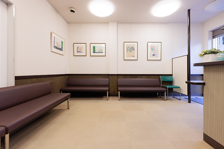 おくせ医院 川崎市中原区 優しさにあふれた院長が幅広い相談に乗ってくれる