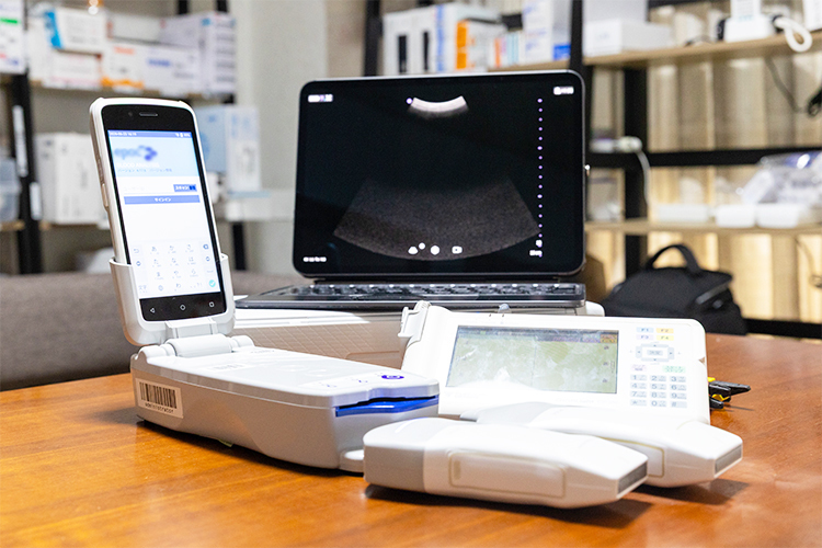在宅クリニック らぽーる 北九州市戸畑区 診療において、ICTの活用も積極的に行っている