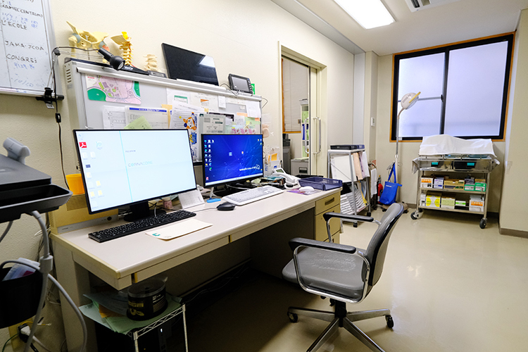 森川整形外科医院 小牧市 経験豊富な医師が診察を行う