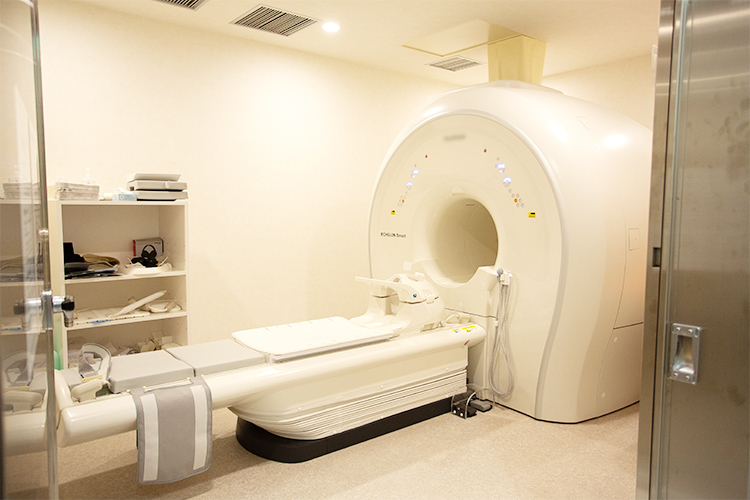 前田脳神経外科クリニック 堺市西区 CTやMRIなど多種多様な検査機器を備える