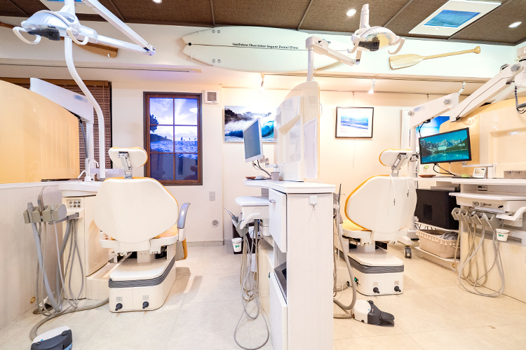 インテリデント中央林間相模歯科 大和市 マイクロスコープや歯科用CTを用いて専門的な治療を行う