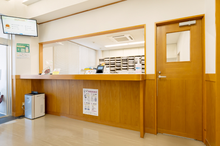 ひだまり内科クリニック 四日市市 気軽に相談できる「何でも健康相談室」のような存在をめざす