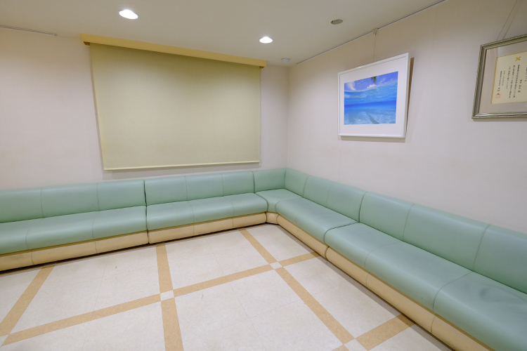徳井内科クリニック 横浜市西区 アットホームな雰囲気の院内