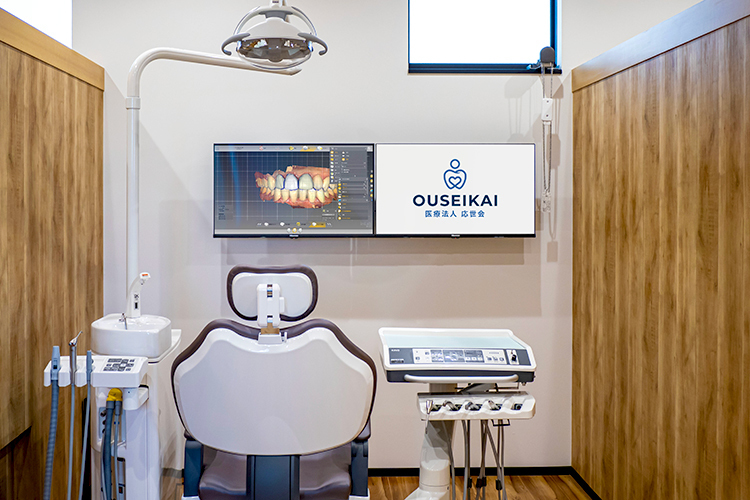 瀬戸つばき歯科 瀬戸市 チェアはプライパシーに配慮した半個室