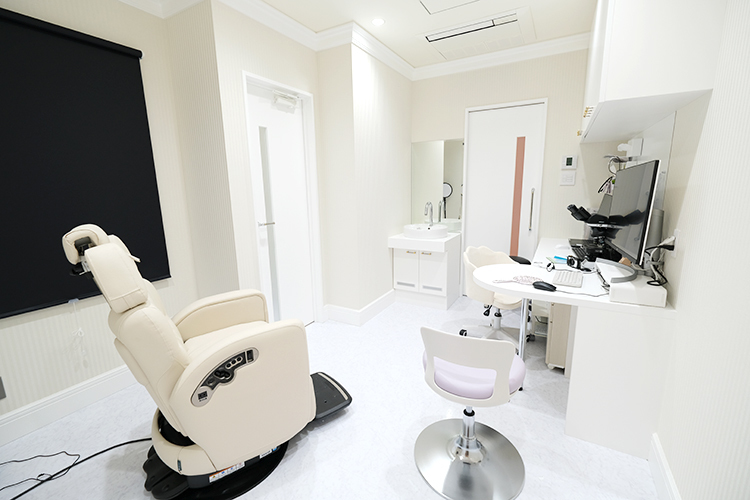 SUHADA CLINIC きじま皮フ科宝塚南口Annex 宝塚市 幅広い年代の人に対応