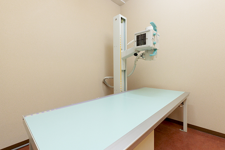 医療法人社団蛍仁会 東元町内科クリニック 国分寺市 レントゲンも完備している