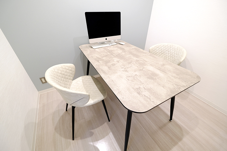 大森沢田通り歯科・予防クリニック 大田区 初診患者には個室でのカウンセリングを行っている