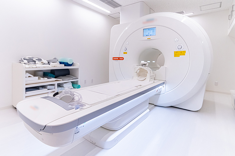 しもかわクリニック 越谷市 MRIやCTなど各種機器も完備し、脳ドックにも対応