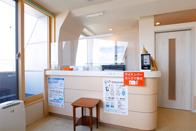 木下耳鼻咽喉科 大和市 スタッフが明るく迎える