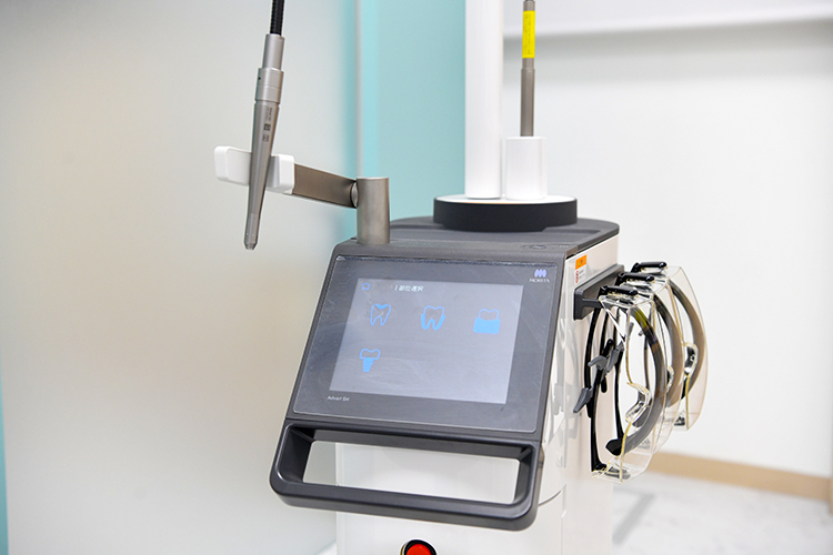 手賀の杜歯科医院 柏市 歯科用レーザーも導入している