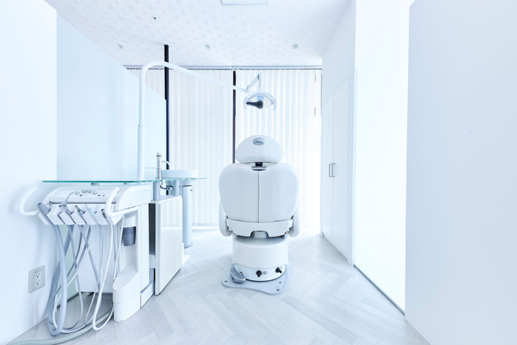 武蔵小杉矯正歯科 川崎市中原区 複数の治療方法を用意し、患者の希望に沿うよう努めている