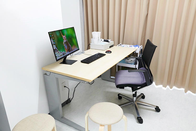 両国横綱クリニック 墨田区 総合診療の専門家による、症状の原因を丁寧に見極める診療を行う