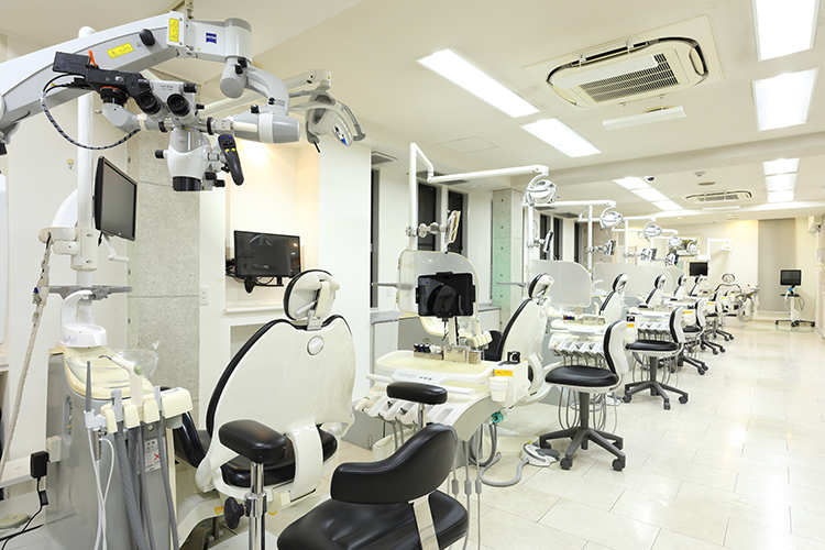 長栄歯科クリニック 草加市 「歯と体の総合医療」をめざし、幅広い診療に対応