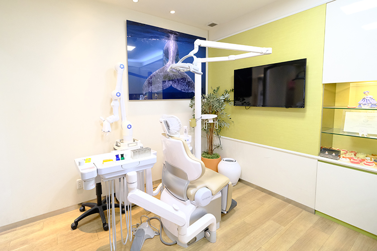 のぶスマイル歯科 川口市 患者に負担をかけないために、診察室は完全個室
