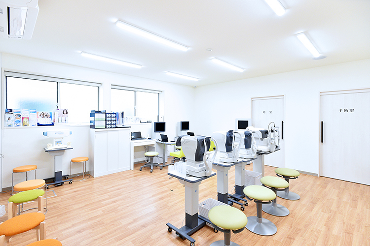 松山眼科クリニック 四條畷市 院長は国内外で豊富な手術経験を持つ
