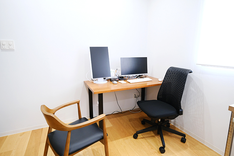 成田整形外科 成田市 患者一人ひとりに合わせたオーダーメイドのインソール作製を行う