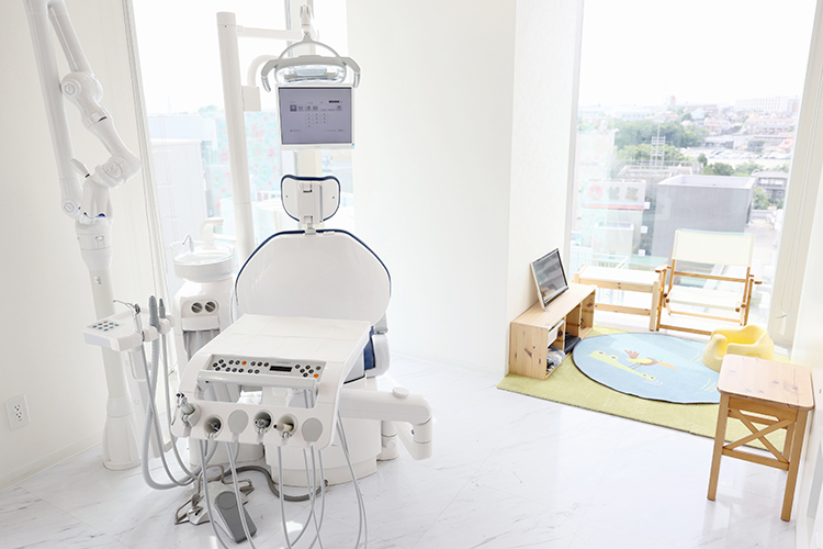 ふたまたがわ歯科口腔外科 横浜市旭区 子どもが遊べるスペースも備え、親子での通院も安心