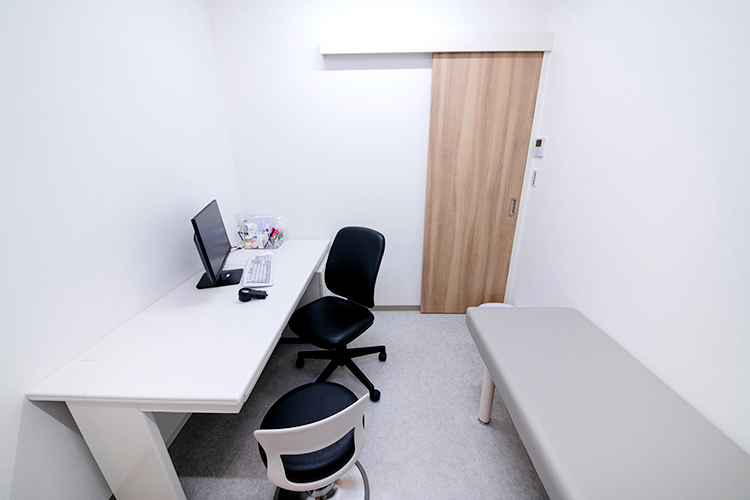 日本橋IELAクリニック 皮膚科・婦人科 中央区 根拠ある医療で、婦人科と連携しながら肌トラブルに対応