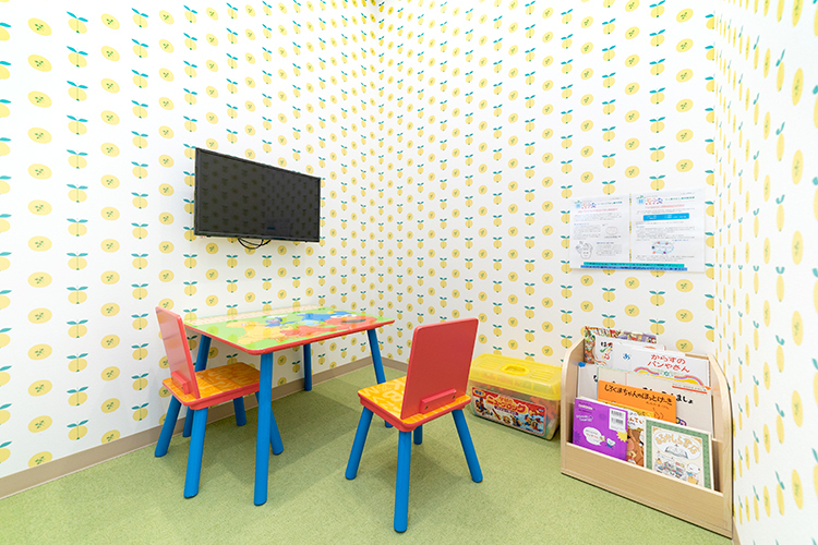 ひまわり歯科 相模原市中央区 親子でも通いやすいよう、キッズスペースを完備