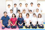 たわだリハビリクリニック 名古屋市港区 感染症対策に配慮し患者ごとにユニフォームを着替えている